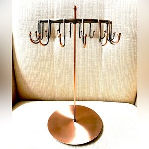 Rotating Jewelry Carousel/Organizer/Hanger